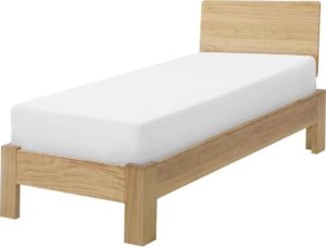 Dřevěná postel s lamelovým roštem 90x200 cm